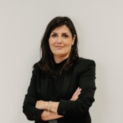 inma-lara-vazquez-ceo-comunicamos-experience